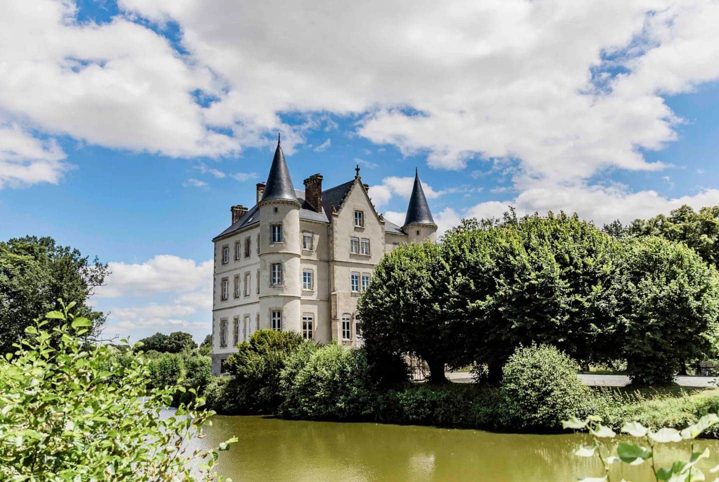 Renovation Xxl Chateau De La Motte Husson
